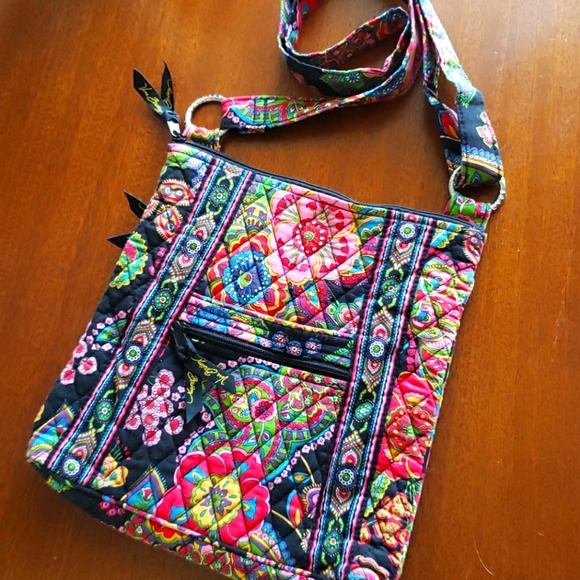 Vera Bradley Handbags - VERA Bradley Vibrant Foral cross body purse bag Retired